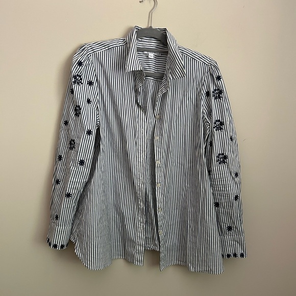 Chico's Long Sleeve Blue and White Striped Blouse with Embroidery Size 2.5/US 14 - Picture 1 of 6